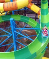 Toboggan ouvert à bouée - large choix de couleurs pour les glissières_3