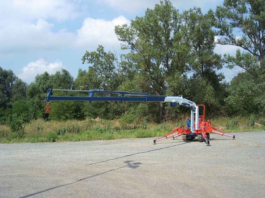 Serie 8700 E Grue Auxiliaire - Cormach - Pression 275 bar - Moment Statique 8730 daN/m_3