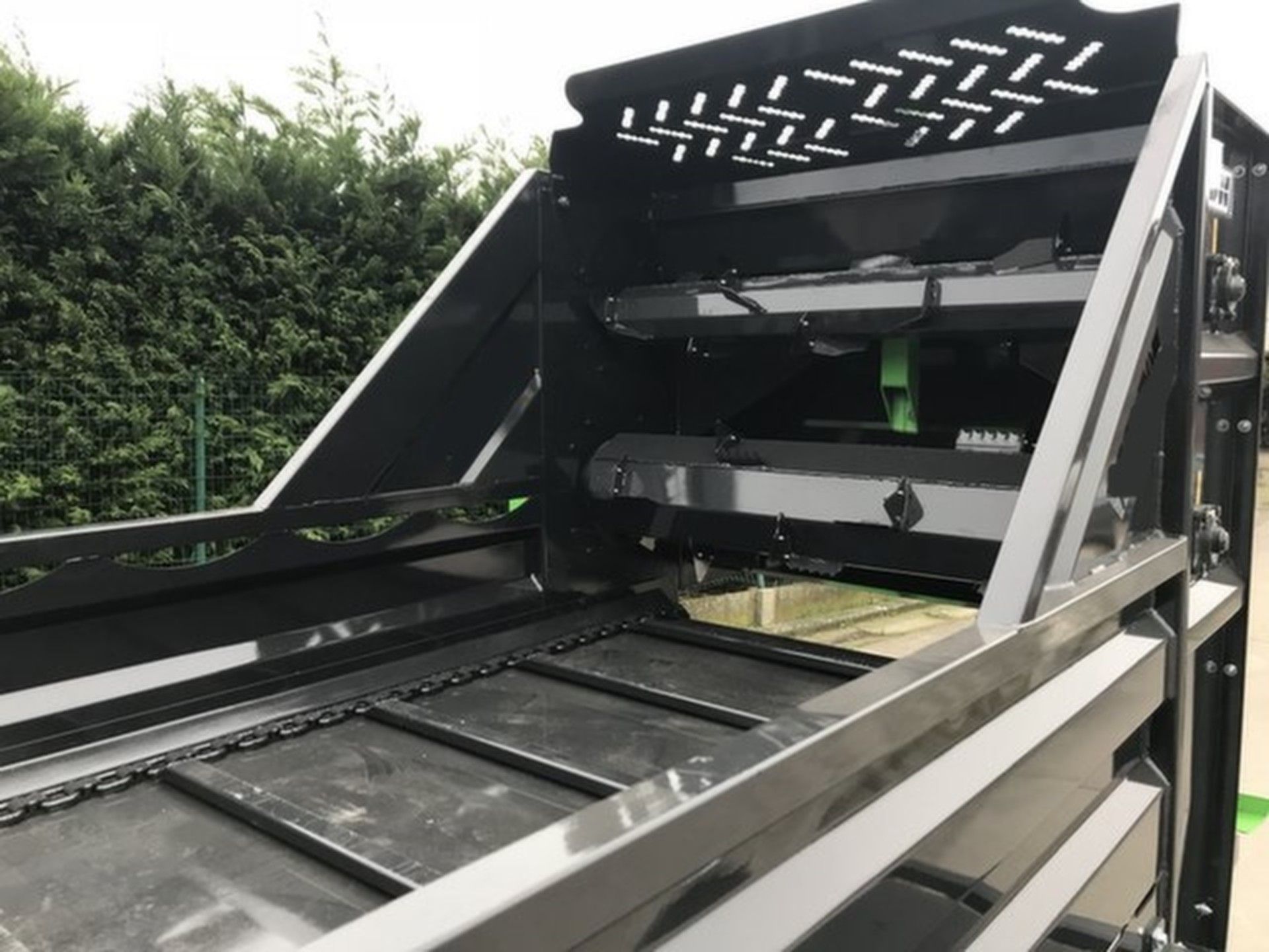 Remorque pailleuse agricole - Juraccessoire - à disque pour tracteurs de faible puissance_3