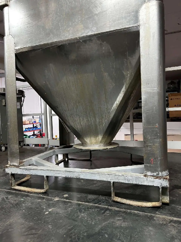 Cuve en acier inoxydable d'occasion 700 litres_29 - référence : c7127_3