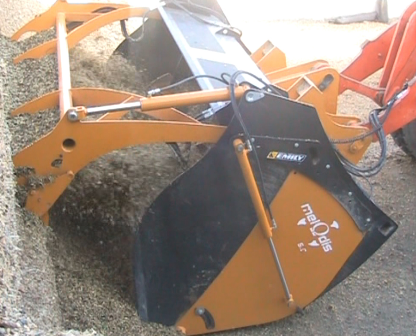 Godet mélangeur 50 télescopique >4,5t - Mélodis - idéal grands troupeaux_3