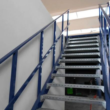 Mezzanine industrielle - plateforme de stockage sur mesure ou standard - Ht 2500 à 6000 mm - fabrication française_3