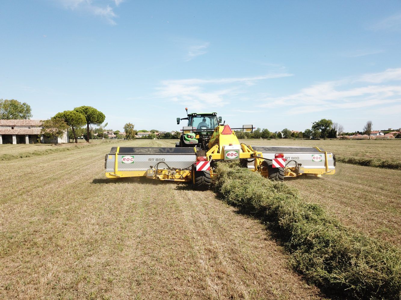 RT 880 - Andaineur à tapis - Roc SRL - 2 éléments avec largeur travail 8,85 m et largeur récolte 7,3 m_3