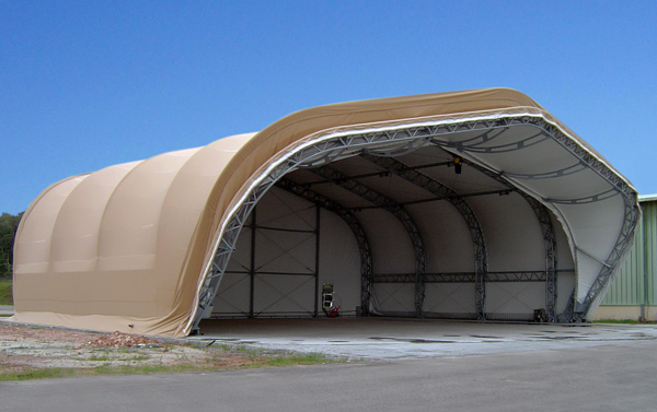 Hangar de stockage durable avec contrôle de température