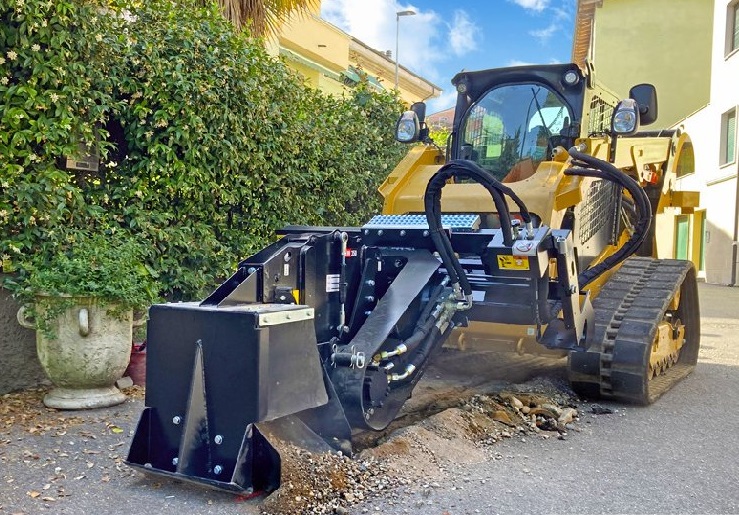 Scies à rocher autonivelante, garantissant une profondeur de fouille constante - Simex RW 150_3