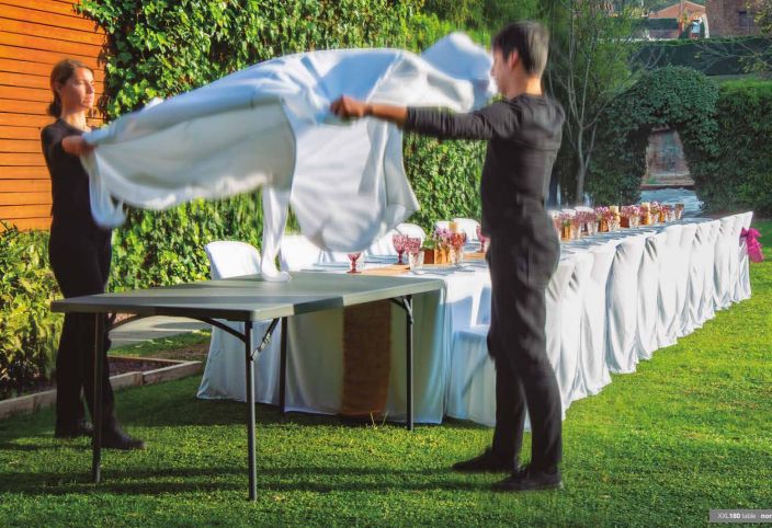 Table pliante - Polyéthylène pur - Antichoc, hydrofuge et UV - Acier indestructible - Dimensions 183x76,2x74 cm ou 152,4x76,2x74 cm_3