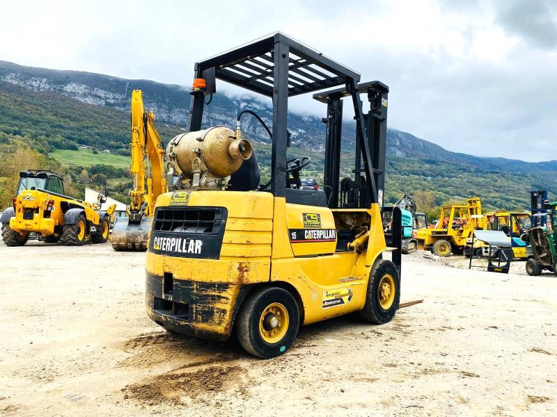 CATERPILLAR chariot élévateur gp15_3