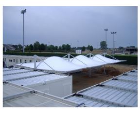 Préau 202m2 - 3 structures juxtaposées sur 4 poteaux_3