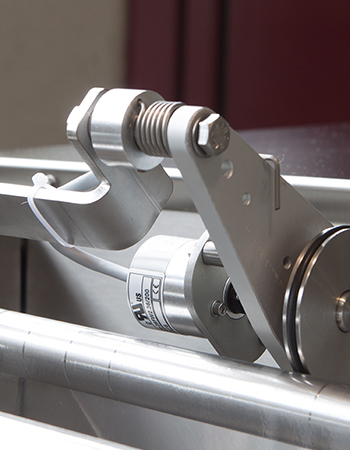 Operculeuse automatique en ligne ilpra modèle foodpack 1440_3