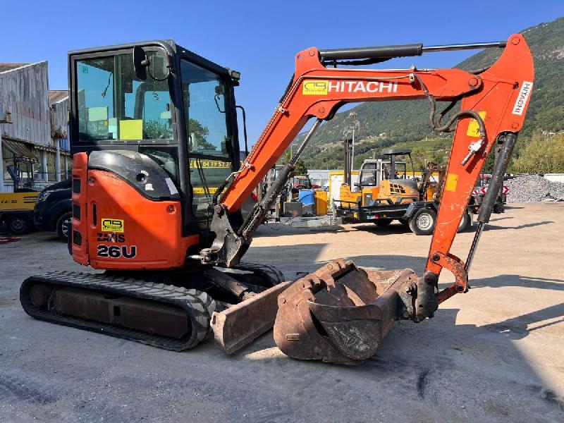 HITACHI zx26u-5a mini pelle 2,7t_3