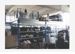 Plateforme de stockage métallique démontable et autoportante - Mezzanine industrielle pour ateliers et entrepôts_3