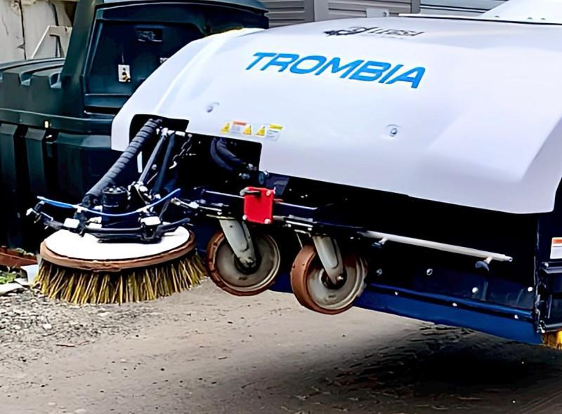 TROMBIA balayeuse 220_3