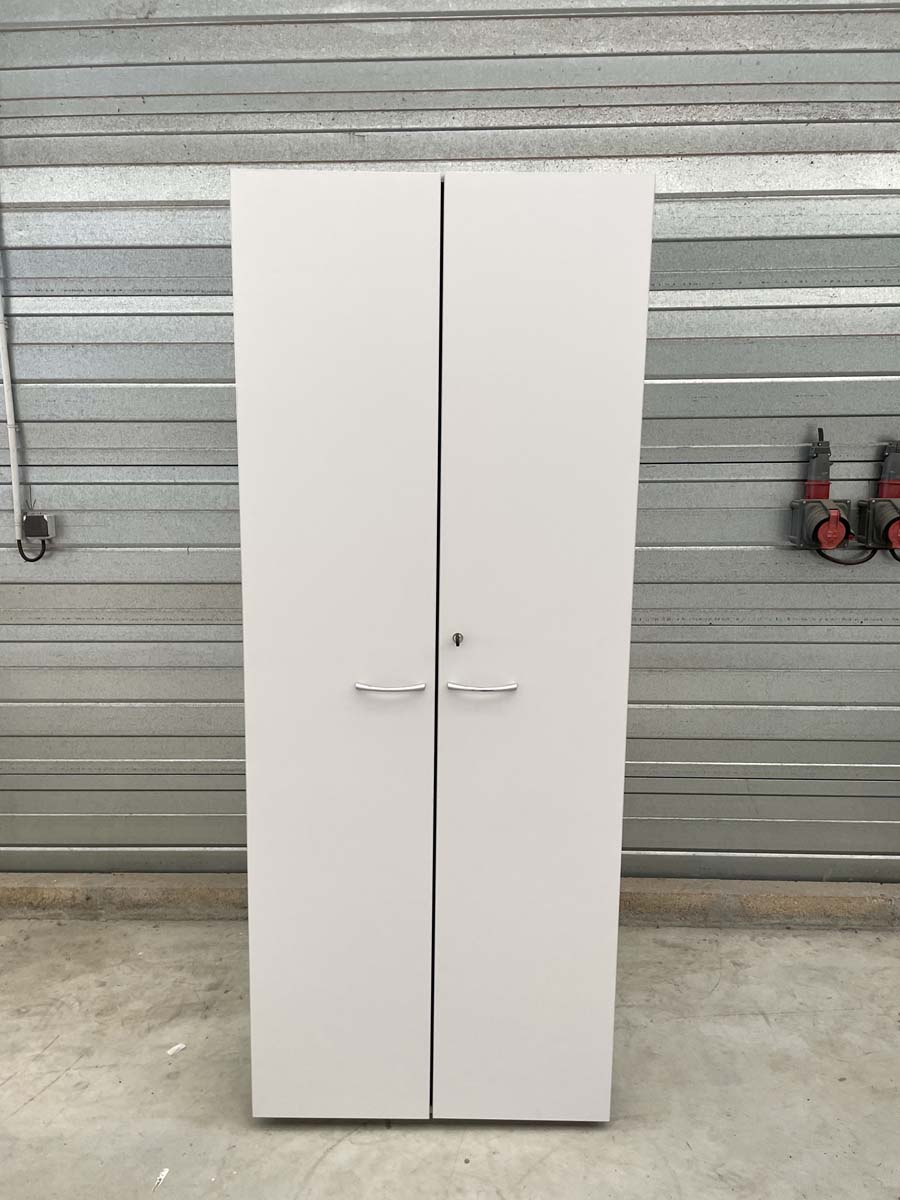 Armoire d'occasion de laboratoire - 4 étagères réglables - Référence P21091183_3