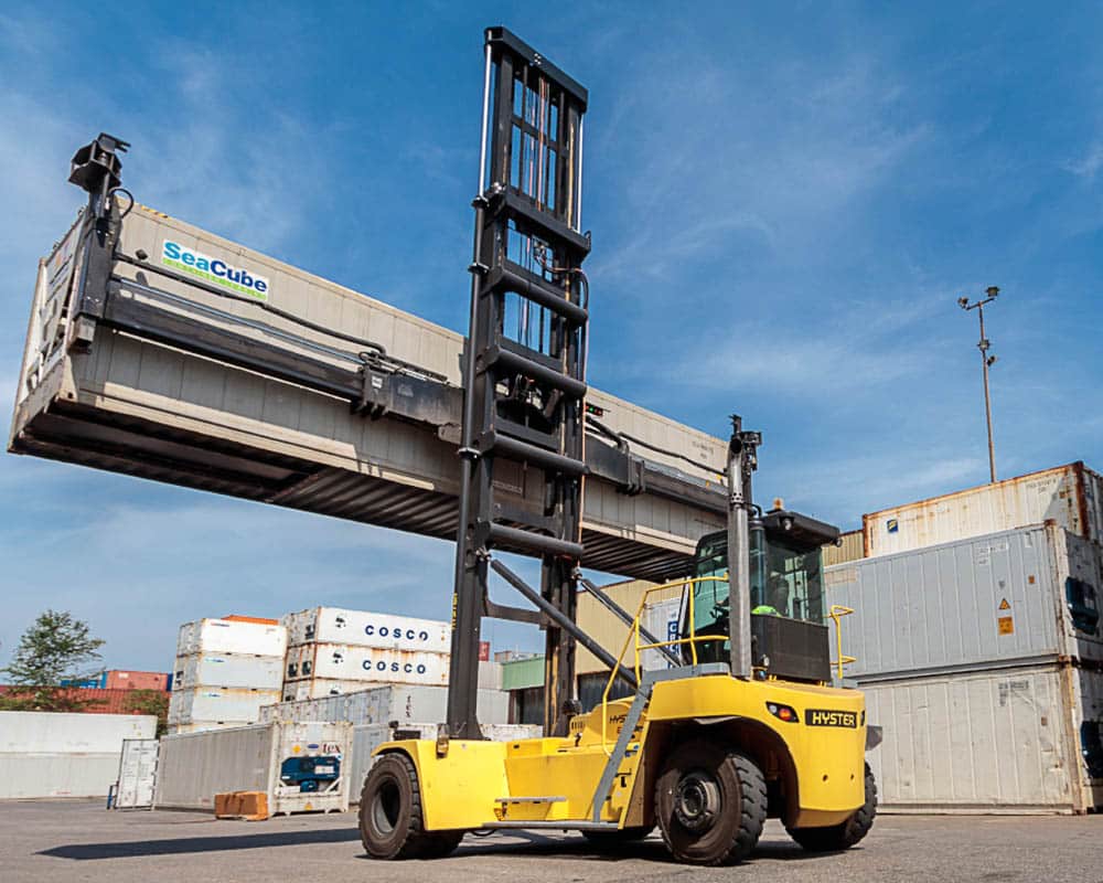 Chariot porte conteneur vide sur 3, 4 hauteurs allant jusqu'à 52T - HYSTER_3