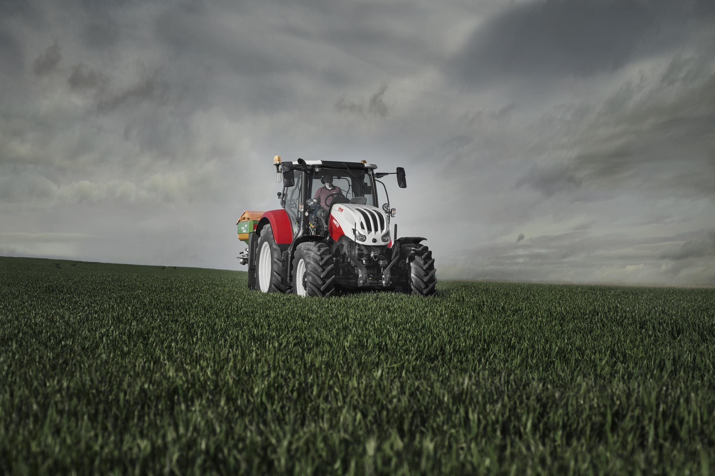 Tracteur agricole Steyr Profi CVT 4115-6145 - 116 à 145 ch - Moteur ECOTECH et transmission S-Control TM CVT_3