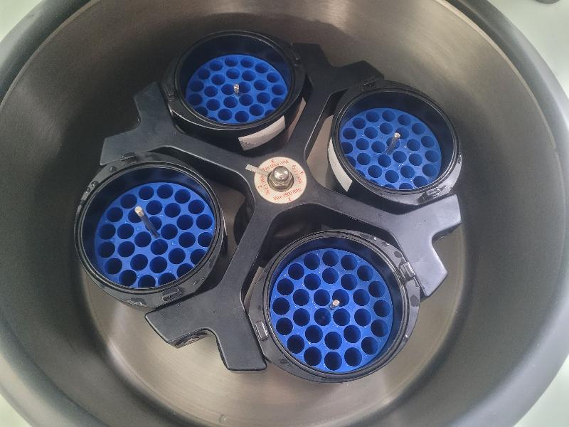 Centrifugeuse de laboratoire FIRLABO SW12 SW12H_3