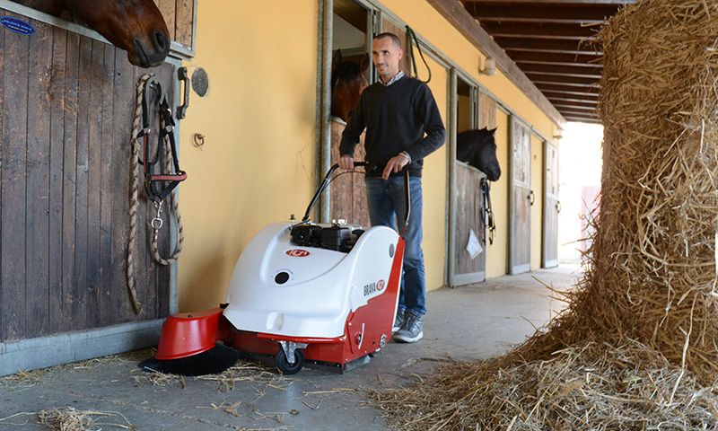 Brava - Balayeuse de voirie RMC - 40-60 litres - Modèles autotractés à essence et batterie_3