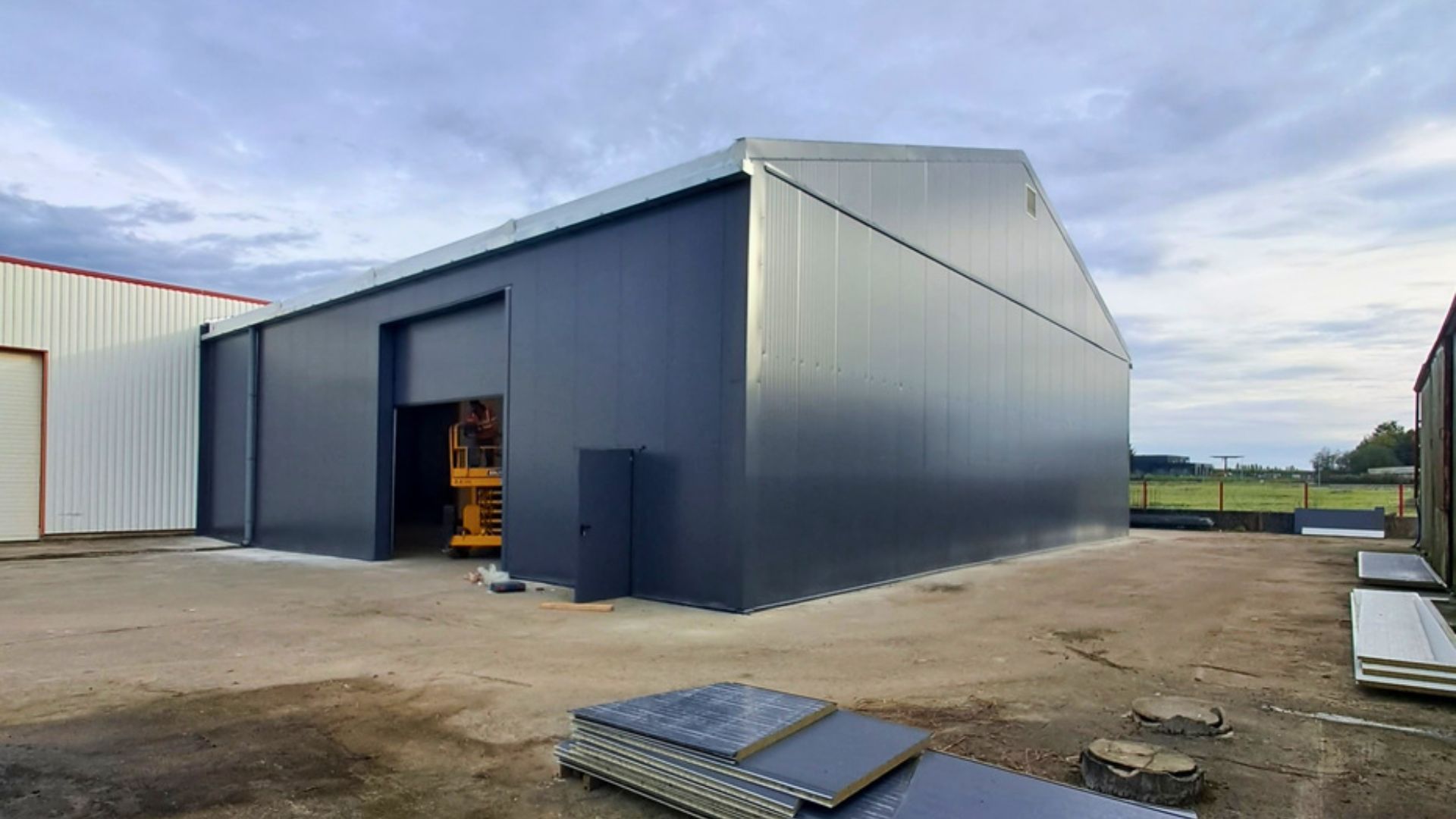 Entrepôt démontable temporaire pour différents stockages : big-bags, palettes, racks, gerbage_3