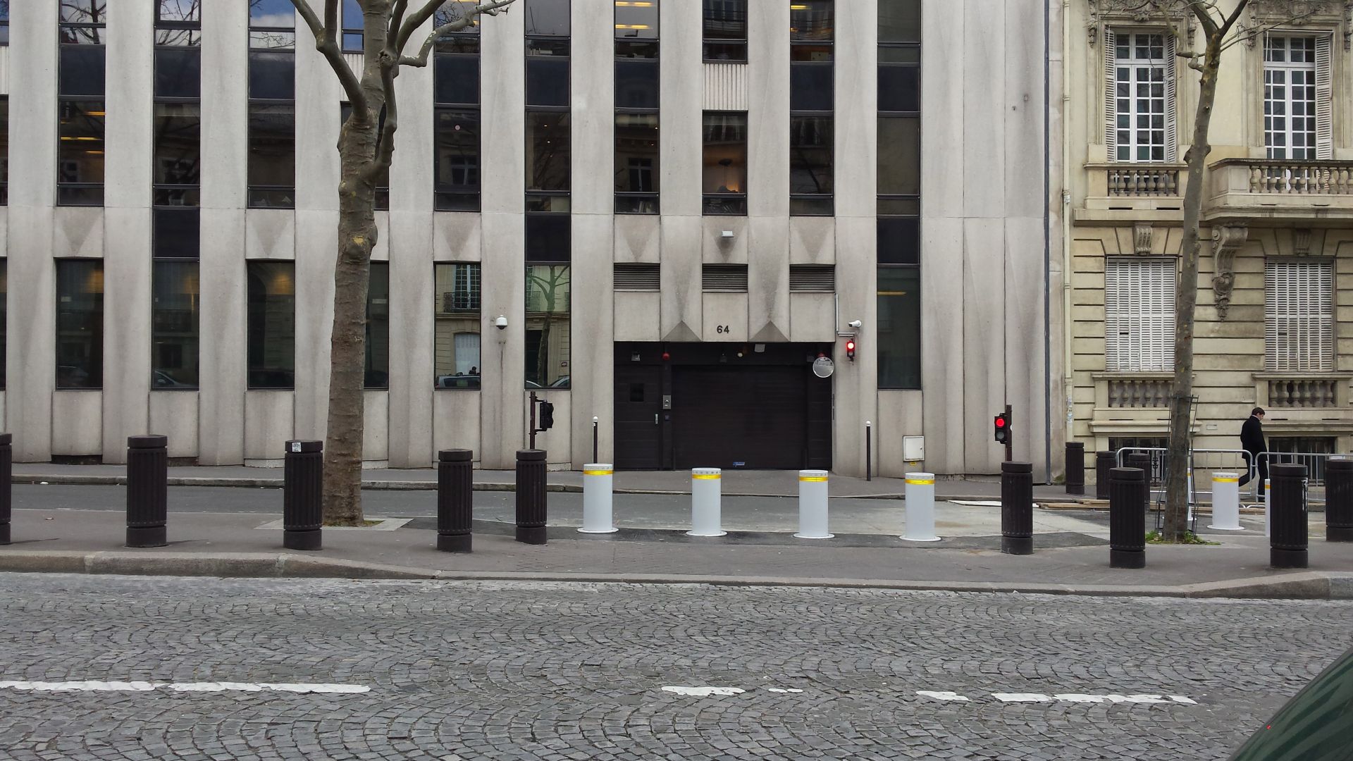 Borne de défense TITAN HR FIXE - Citinnov_3