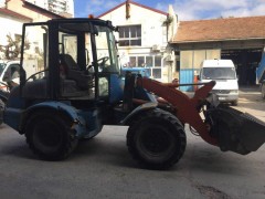 Chargeur/pneus gamme compacte  jcb 407_3