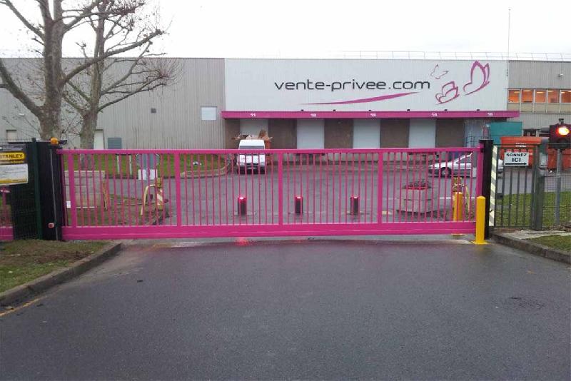 Portail autoporté barreaudage rond - 9000 / 1200_3