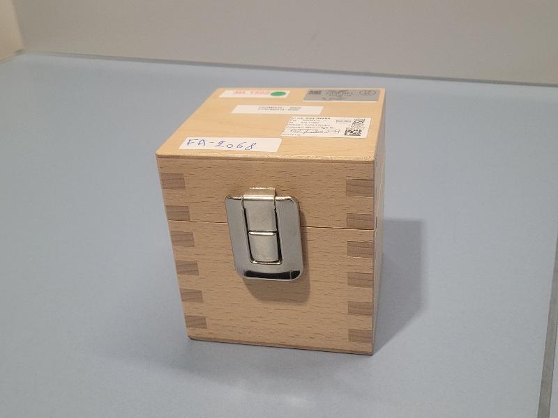 Poids d'étalonnage ZWIEBEL 1kg classe F2 INOX_3