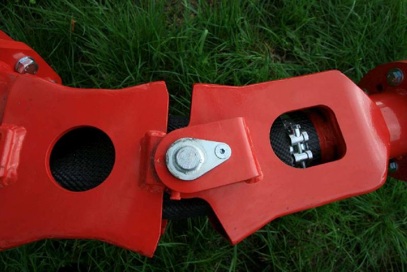 Système ombilical Flex avec vérins hydrauliques et adaptation au sol optimisée