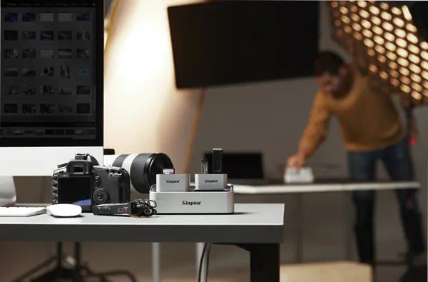 Lecteur de cartes microSDHC/SDXC UHS-II USB3.2 Gen1 Workflow à  double logement_3