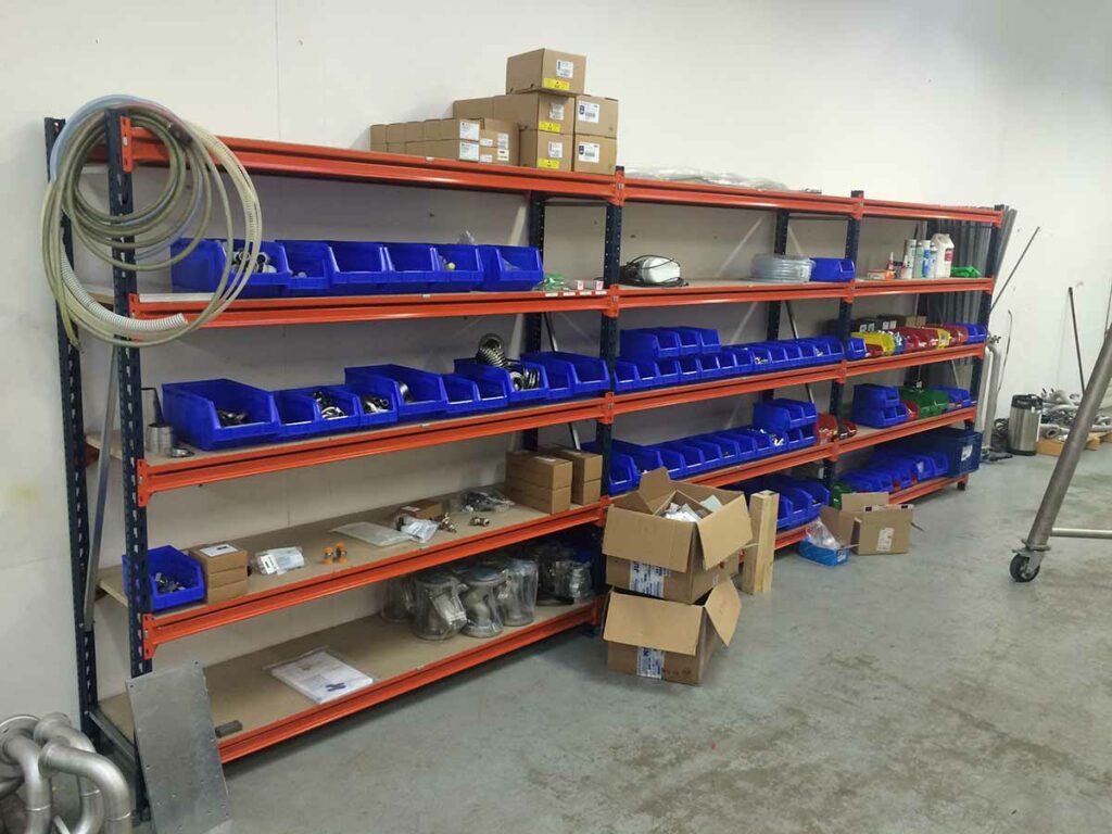 Rayonnage à lisses adapté au stockage manuel de produits mi-lourds_3