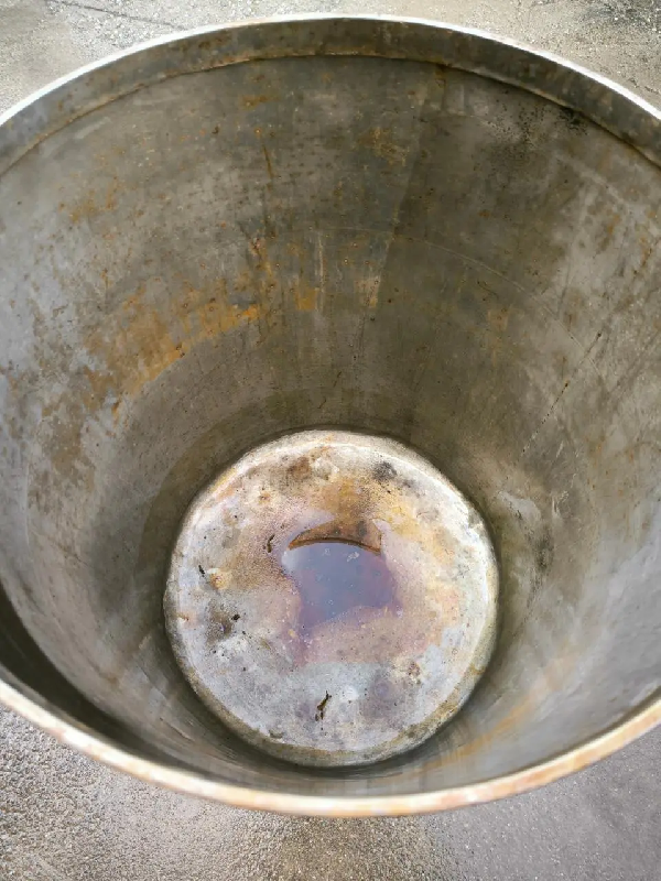 Cuve en acier inoxydable de 220 litres avec roues - référence : c13418_3