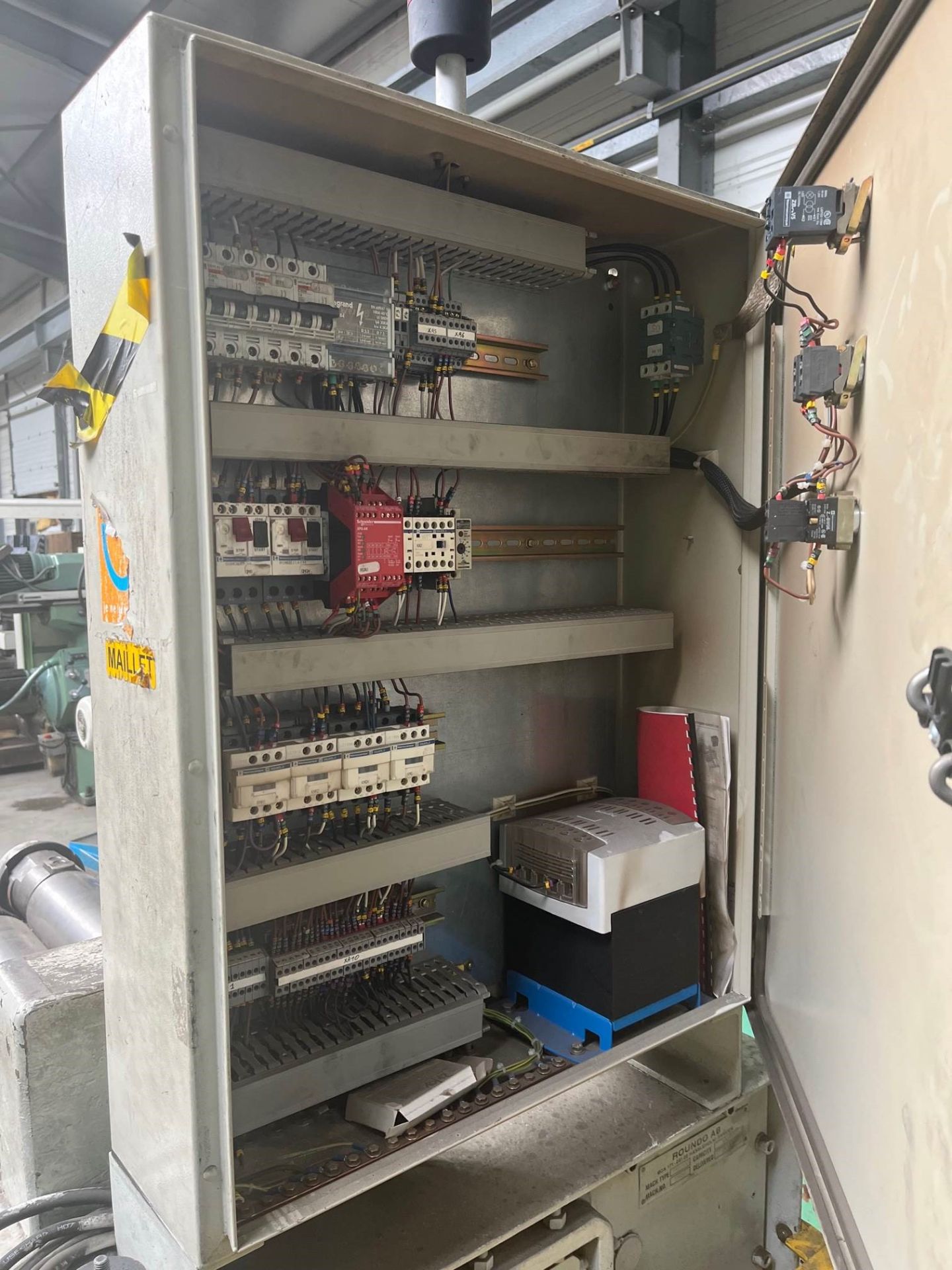 Rouleuse industrielle Roundo 1000 x 6 - croqueuse avec 4 rouleaux diamètre 150 - Ref 3522_3