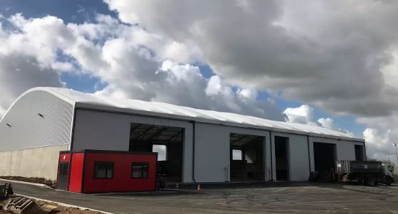 Auvent industriel pour abriter vos produits, matériaux et véhicules - Neivalu Oxygen_3