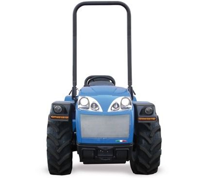 Tracteur Invictus K300 | K400 AR conçu pour une traction optimale sur terrains en pente