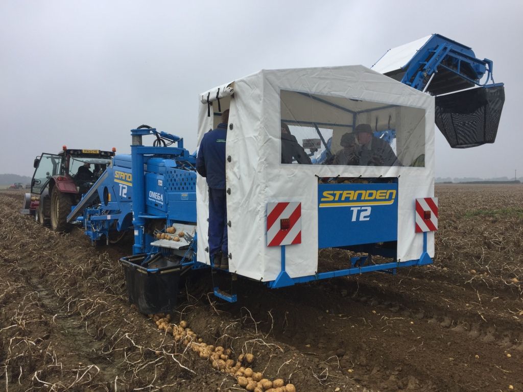Machine agricole Standen T2 avec écran tactile pour réglages personnalisés