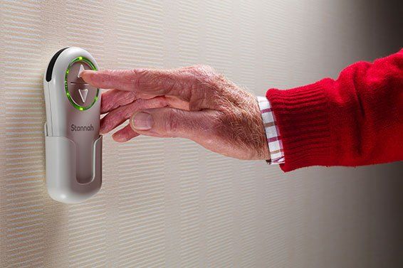 Fauteuil monte-escalier SIENA - Monte-charge pour escaliers droits ou tournants - Design épuré, pivotement manuel ou motorisé, charge jusqu'à 160?kg_4