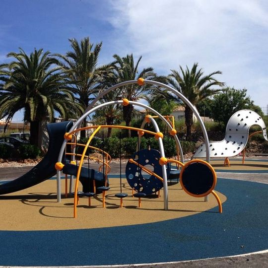 Structure de jeux Weevos - Urbadis - Favorise la croissance et le développement des enfants de 2 à 5 ans_3