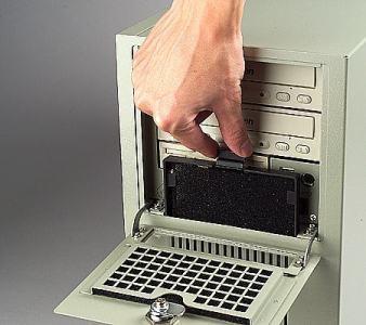 Châssis format tour pour PC industriel - Carte mère ATX/mATX - 4 baies disques - Alimentation 300W - Référence IPC-7220-30C_3