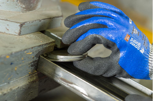 GANTS manutention EUROCUT N555 hppe nitrile humide et huileux (4x440)_3