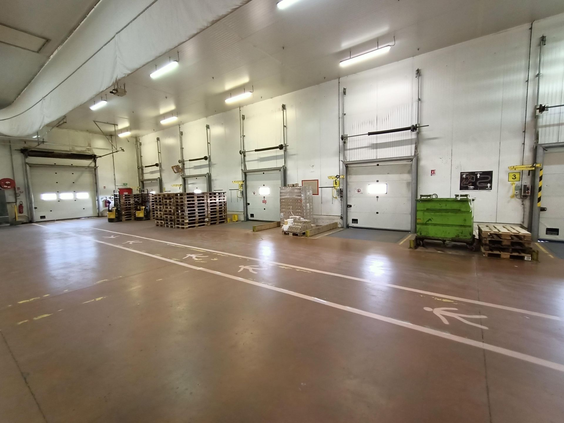 Marquage au sol par projection lumineuse_3