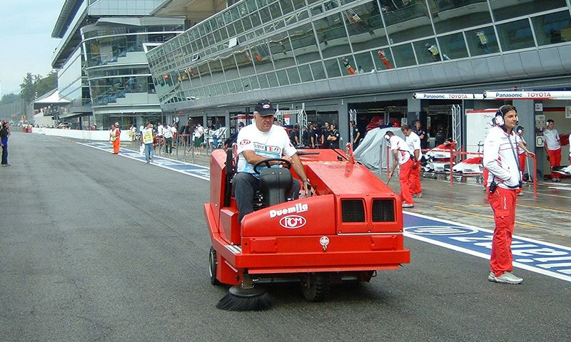 Duemila - Balayeuse de voirie RCM - Diesel - 470 litres - Largeur de nettoyage 1900 mm_3