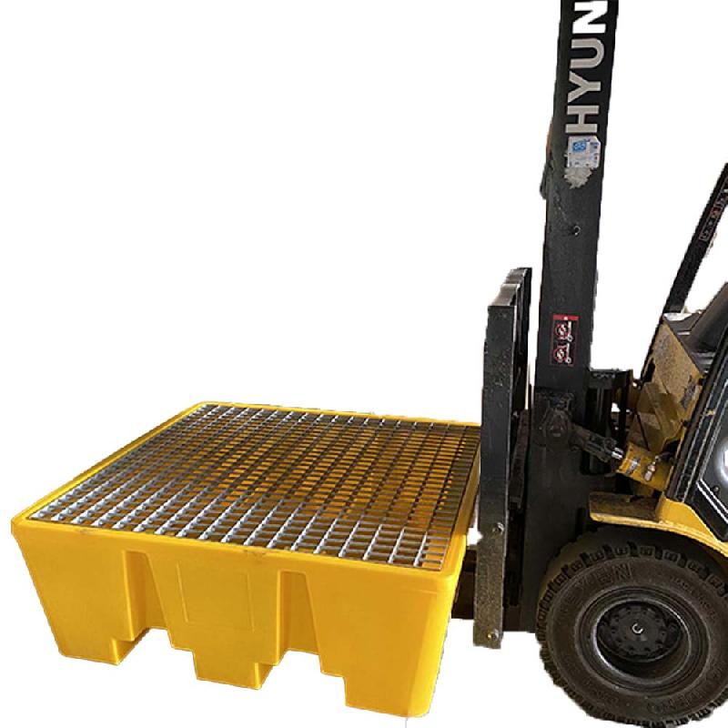 Bac de rétention pour 4 fûts - 475L - PEHD - caillebotis acier - Plast'Up Rotomoulage - fabrication française_3