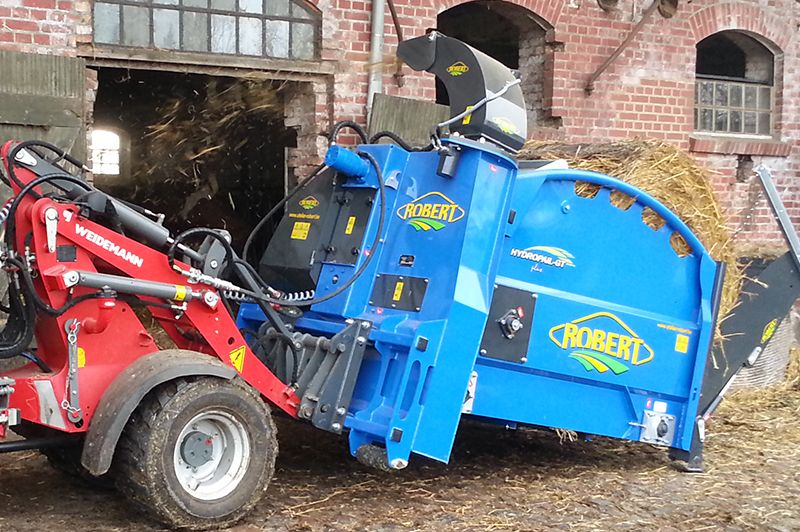 Pailleuse agricole frontale pour petit bull - Atelier Robert SA - Acier haute résistance - Pour balles rondes et rectangulaires_3