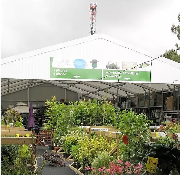 Bâtiment démontable pour surfaces de vente temporaire ou permanente - Easycover_3