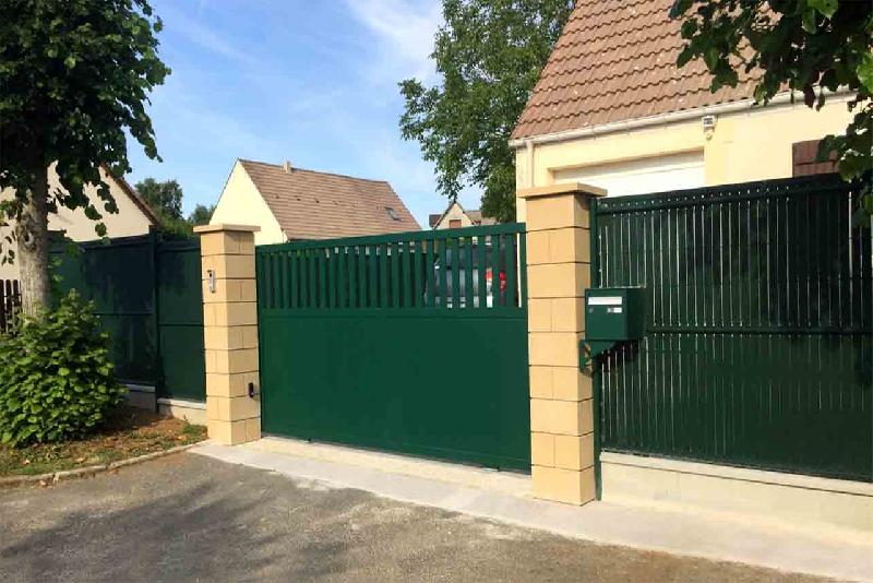 Portail coulissant semi plein - 4000 / 1300_3