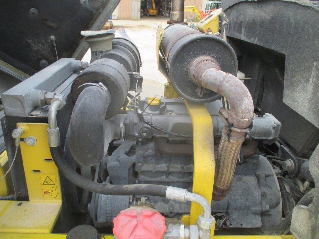 Chargeuse sur pneus wacker wl48_3