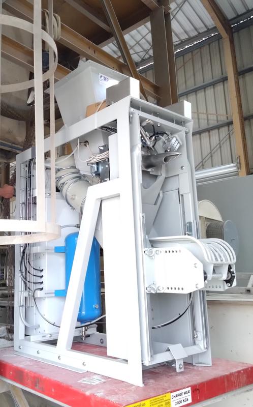 Ensacheuse ciment Flo 10 - sacs à valve de 25kg avec barrières de sécurité et interface tactile_3