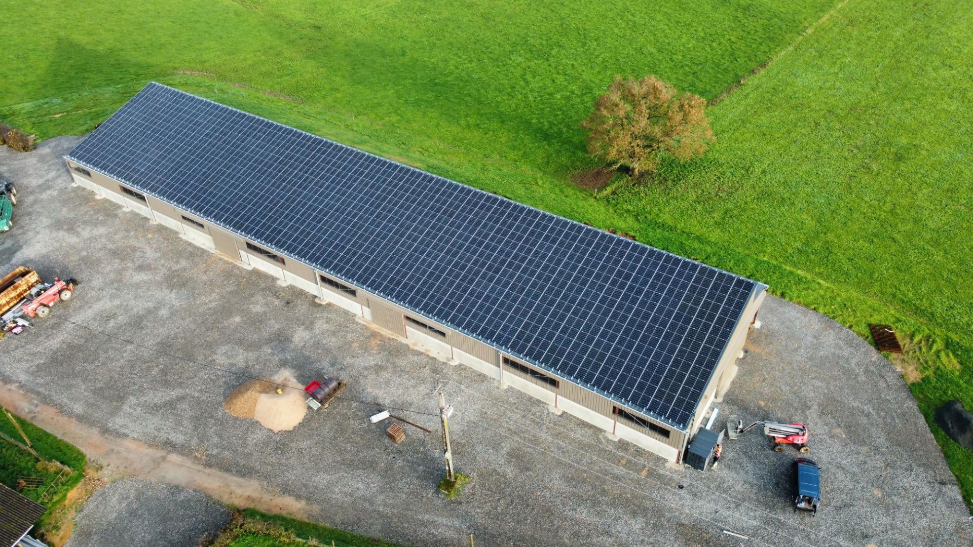 Hangar solaire monopente (468 à 1170 m²)_3