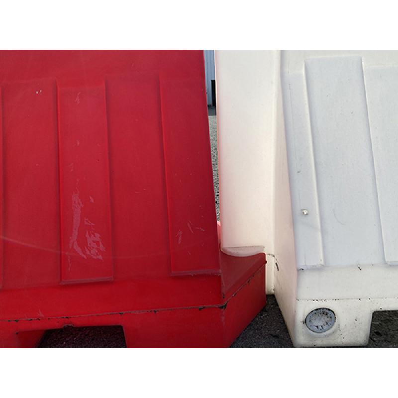 Séparateur de voie lestable - Polyéthylène haute densité - 75kg rempli - Blanc ou rouge - PLAST'UP ROTOMOULAGE_3