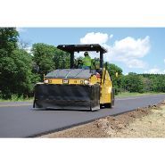 Cw34 rouleau pneumatique - caterpillar - poids en ordre de marche vide 22050.0 lb_3