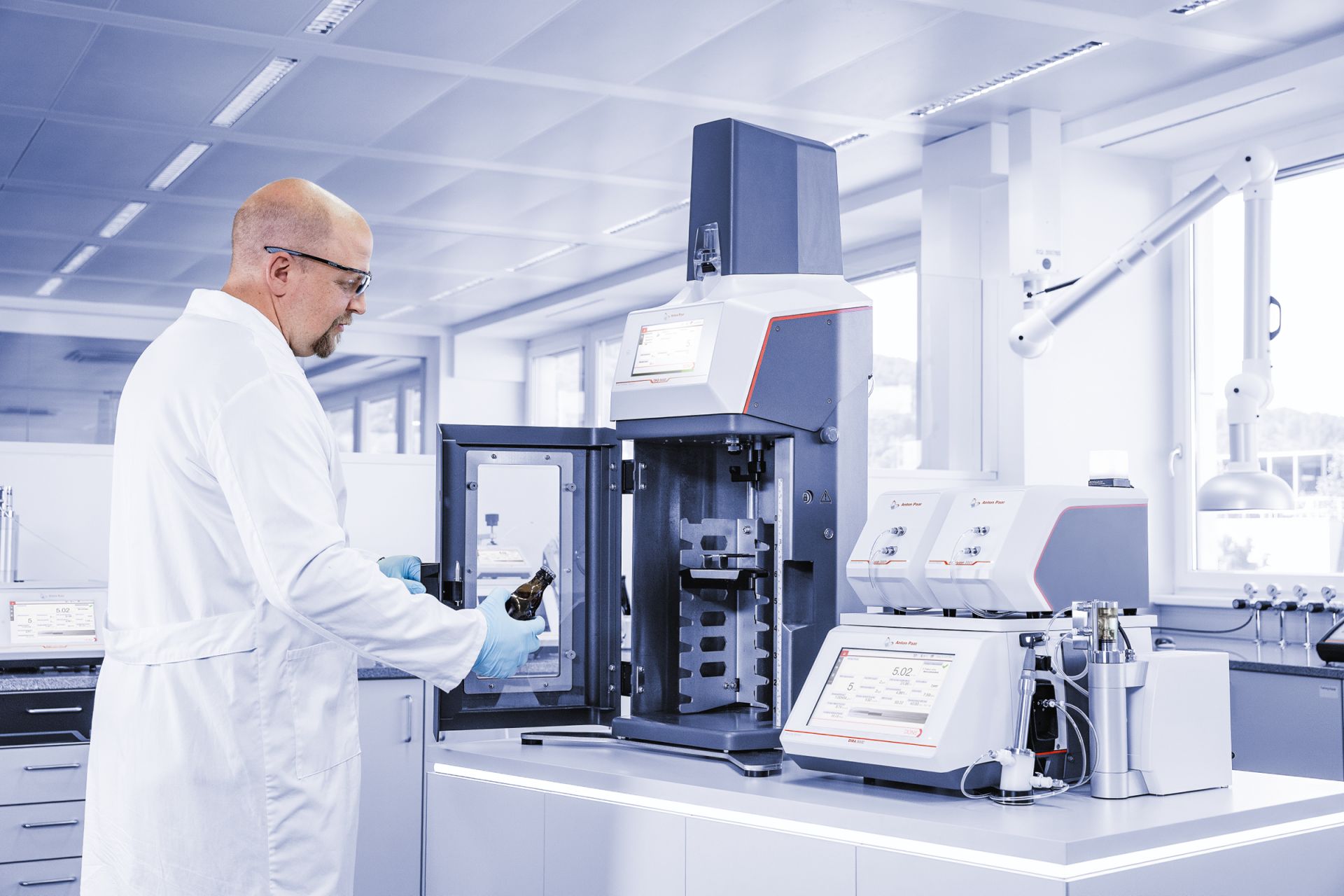 Densimètre modulaire de table idéal pour les laboratoires - DMA 4002_3